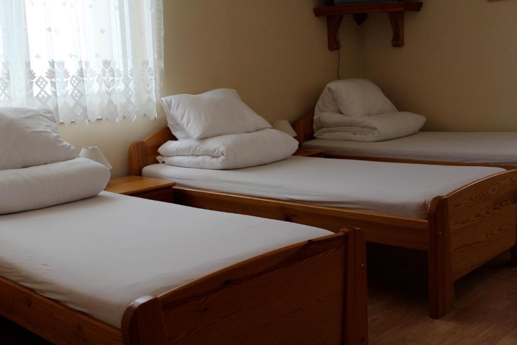 Penzion Lucs Heľpa Zimmer foto